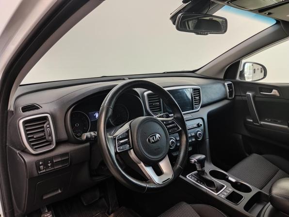 Kia Sportage IV Рестайлинг с пробегом 2021 года, цена 2 495 000 рублей, 112166 км, внедорожник, Автокод Объявления