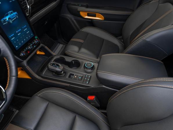Ford Ranger T6.2 с пробегом 2025 года, цена 7 050 000 рублей, 340 км, пикап, Автокод Объявления