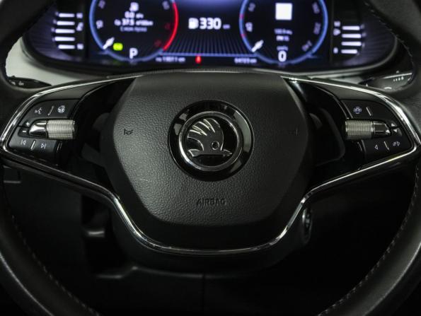 Skoda Rapid II с пробегом 2021 года, цена 1 939 000 рублей, 64600 км, лифтбек, Автокод Объявления