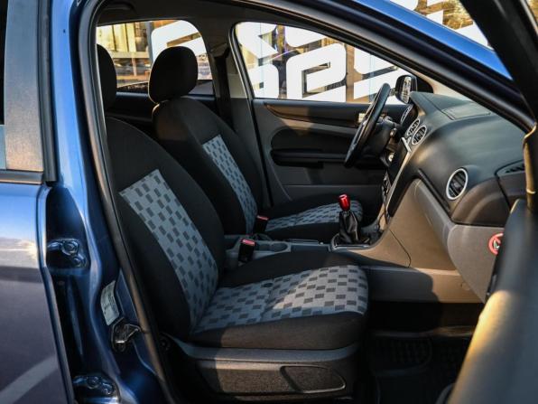 Ford Focus II Рестайлинг с пробегом 2008 года, цена 499 000 рублей, 208915 км, седан, Автокод Объявления