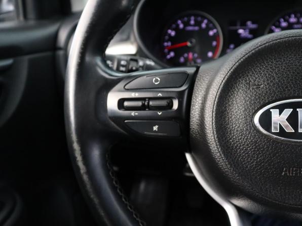 Kia Rio IV с пробегом 2017 года, цена 1 364 000 рублей, 107346 км, хэтчбек, Автокод Объявления
