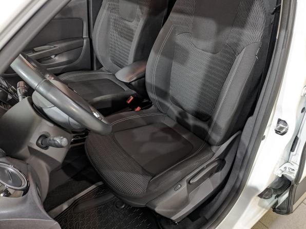 Renault Kaptur I с пробегом 2017 года, цена 1 240 000 рублей, 67843 км, внедорожник, Автокод Объявления