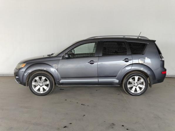 Mitsubishi Outlander II с пробегом 2008 года, цена 920 000 рублей, 203000 км, внедорожник, Автокод Объявления
