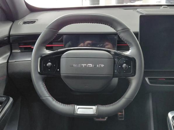JETOUR DASHING I с пробегом 2024 года, цена 2 395 000 рублей, 2277 км, внедорожник, Автокод Объявления