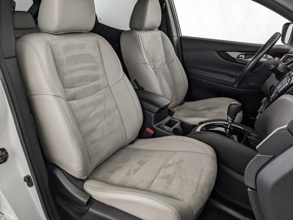 Nissan Qashqai II с пробегом 2017 года, цена 1 625 000 рублей, 122544 км, внедорожник, Автокод Объявления