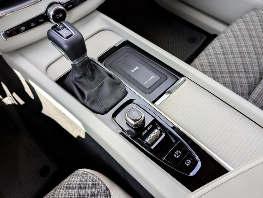 Volvo XC60 II Москва  - изображение 28