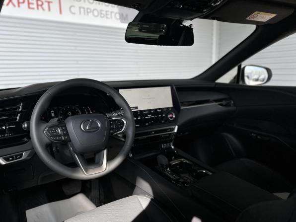 Lexus RX V с пробегом 2023 года, цена 8 930 000 рублей, 3355 км, внедорожник, Автокод Объявления