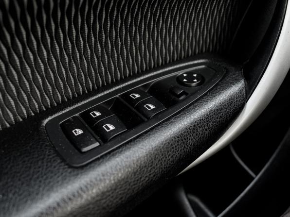 BMW 1 серии II (F20/F21) с пробегом 2012 года, цена 1 200 000 рублей, 133441 км, хэтчбек, Автокод Объявления