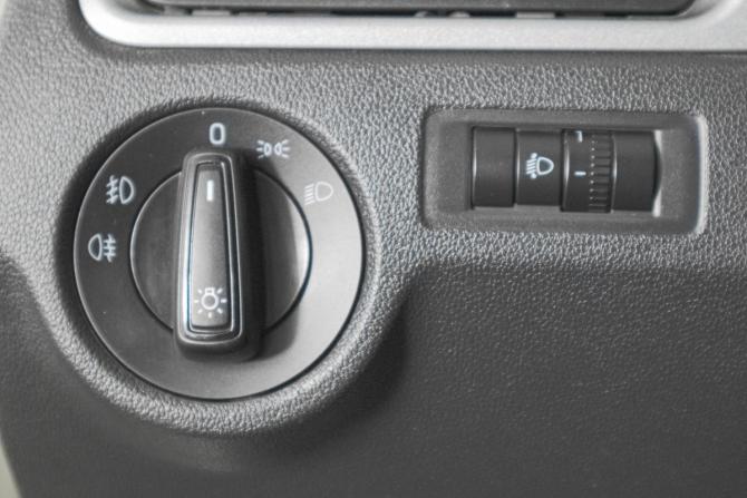 Skoda Rapid I Рестайлинг с пробегом 2019 года, цена 1 149 000 рублей, 129000 км, лифтбек, Автокод Объявления
