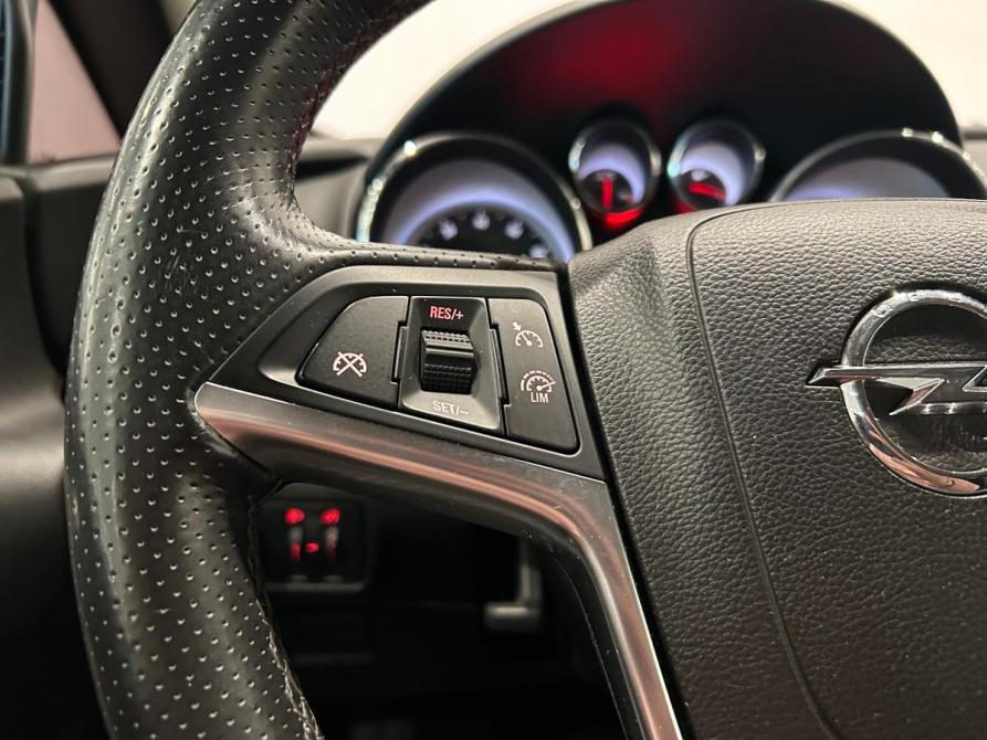 Opel Astra J Рестайлинг Санкт-Петербург  - изображение 20