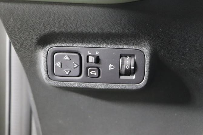 Changan Lamore с пробегом 2023 года, цена 2 059 990 рублей, 17022 км, седан, Автокод Объявления