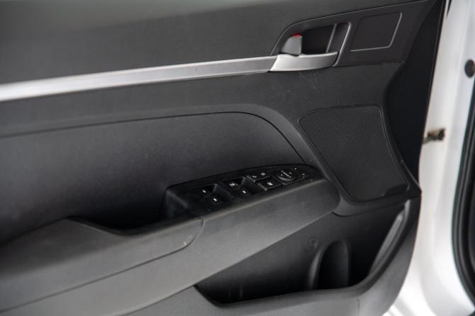Hyundai Elantra VI (AD) Рестайлинг с пробегом 2019 года, цена 2 215 000 рублей, 82127 км, седан, Автокод Объявления