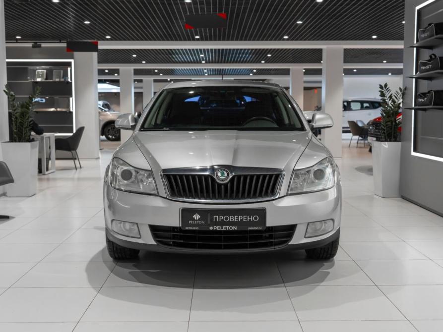 Skoda Octavia II (A5) Рестайлинг Москва  - изображение 3
