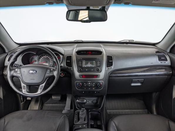 Kia Sorento II Рестайлинг с пробегом 2019 года, цена 2 290 000 рублей, 141227 км, внедорожник, Автокод Объявления