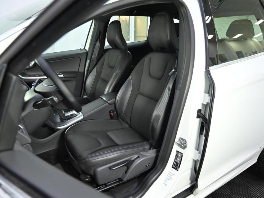 Volvo XC60 I Рестайлинг Москва  - изображение 13