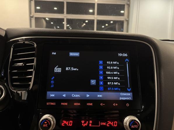 Mitsubishi Outlander III Рестайлинг 3 с пробегом 2020 года, цена 2 710 000 рублей, 112605 км, внедорожник, Автокод Объявления