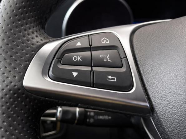 Mercedes-Benz C-Класс IV (W205) с пробегом 2017 года, цена 2 670 000 рублей, 155843 км, седан, Автокод Объявления