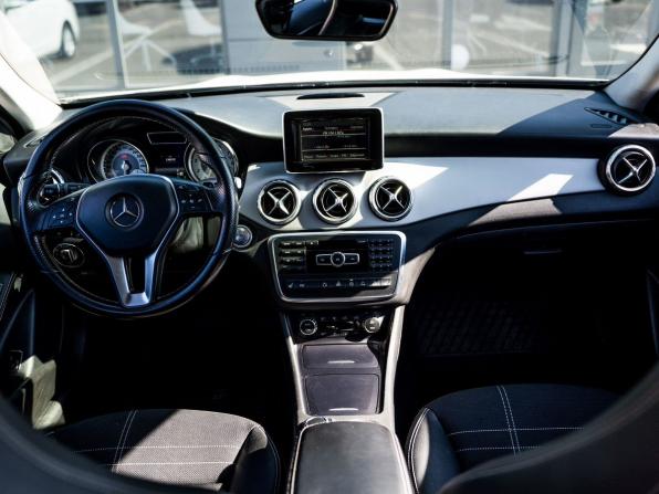 Mercedes-Benz GLA I (X156) с пробегом 2015 года, цена 1 990 000 рублей, 156502 км, внедорожник, Автокод Объявления
