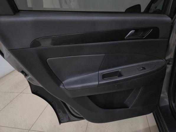 Dongfeng H30 Cross с пробегом 2015 года, цена 500 000 рублей, 114909 км, хэтчбек, Автокод Объявления