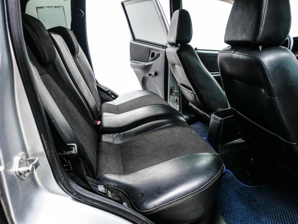 Chevrolet Niva I Рестайлинг с пробегом 2012 года, цена 700 000 рублей, 47729 км, внедорожник, Автокод Объявления