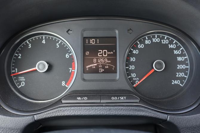 Volkswagen Polo V Рестайлинг с пробегом 2019 года, цена 1 349 000 рублей, 80000 км, седан, Автокод Объявления