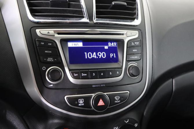 Hyundai Solaris I Рестайлинг с пробегом 2014 года, цена 949 990 рублей, 114643 км, хэтчбек, Автокод Объявления
