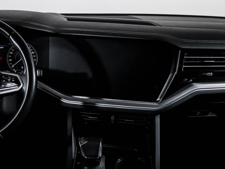 Volkswagen Touareg III Москва  - изображение 14