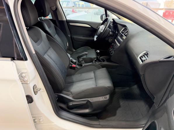 Citroen C4 II с пробегом 2011 года, цена 635 000 рублей, 157380 км, хэтчбек, Автокод Объявления