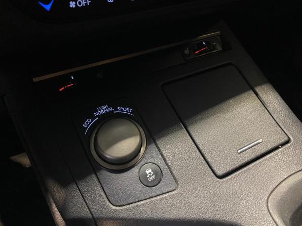 Lexus ES VI с пробегом 2013 года, цена 2 100 000 рублей, 162205 км, седан, Автокод Объявления