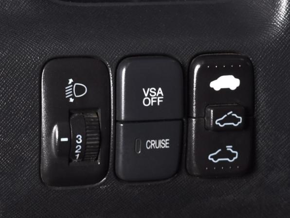Honda CR-V II Рестайлинг с пробегом 2006 года, цена 889 999 рублей, 364100 км, внедорожник, Автокод Объявления