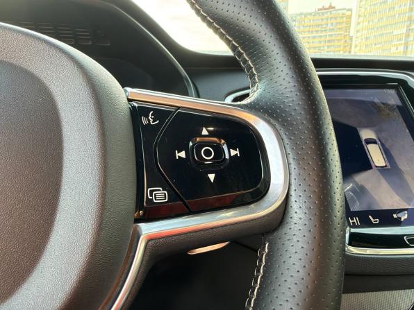 Volvo XC90 II с пробегом 2016 года, цена 2 995 000 рублей, 207000 км, внедорожник, Автокод Объявления