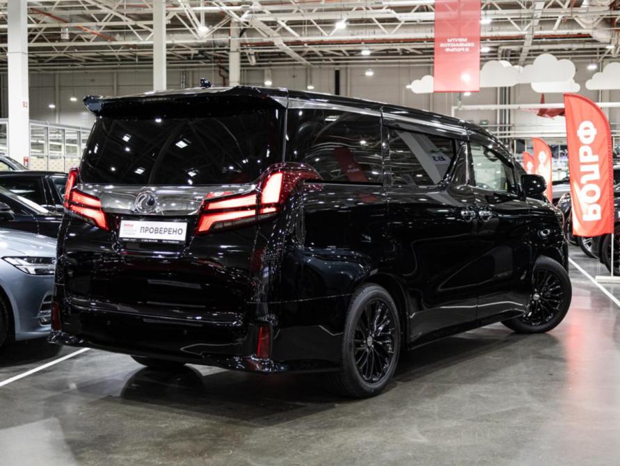 Toyota Alphard III Рестайлинг Санкт-Петербург  - изображение 7