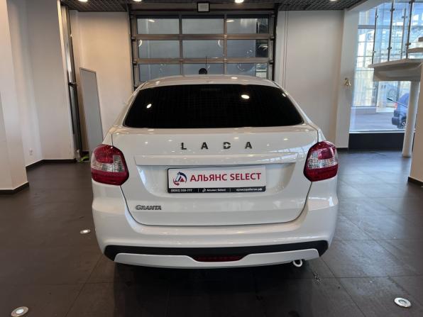 Lada (ВАЗ) Granta I Рестайлинг с пробегом 2022 года, цена 549 000 рублей, 157149 км, лифтбек, Автокод Объявления