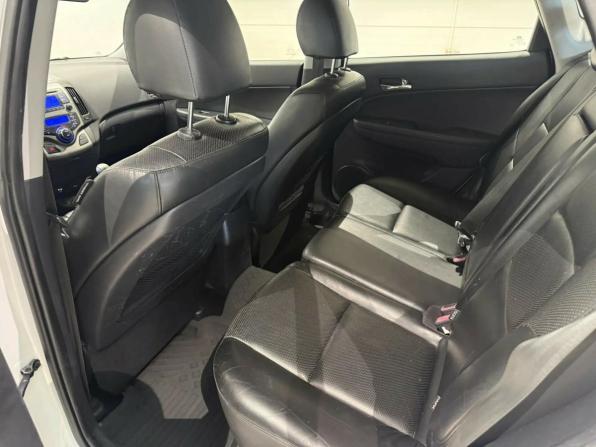 Hyundai i30 I с пробегом 2009 года, цена 715 000 рублей, 195000 км, хэтчбек, Автокод Объявления