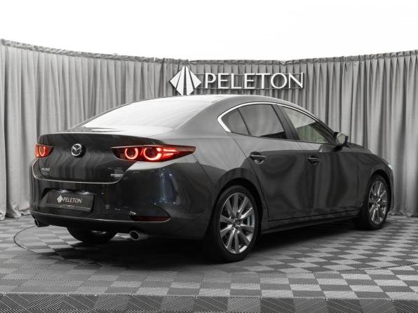 Mazda 3 IV (BP) с пробегом 2023 года, цена 2 790 000 рублей, 11267 км, седан, Автокод Объявления