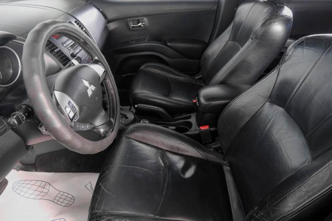 Mitsubishi Outlander II Рестайлинг с пробегом 2010 года, цена 1 149 000 рублей, 210000 км, внедорожник, Автокод Объявления