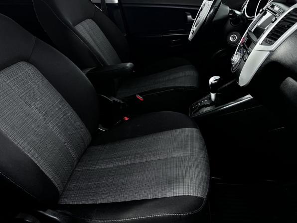 Kia Venga I с пробегом 2011 года, цена 850 000 рублей, 171000 км, компактвэн, Автокод Объявления