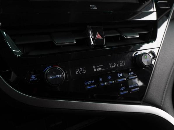 Toyota Camry VIII (XV70) Рестайлинг с пробегом 2022 года, цена 3 420 000 рублей, 130894 км, седан, Автокод Объявления