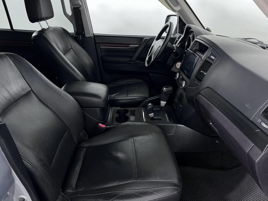 Mitsubishi Pajero IV Калининград  - изображение 13