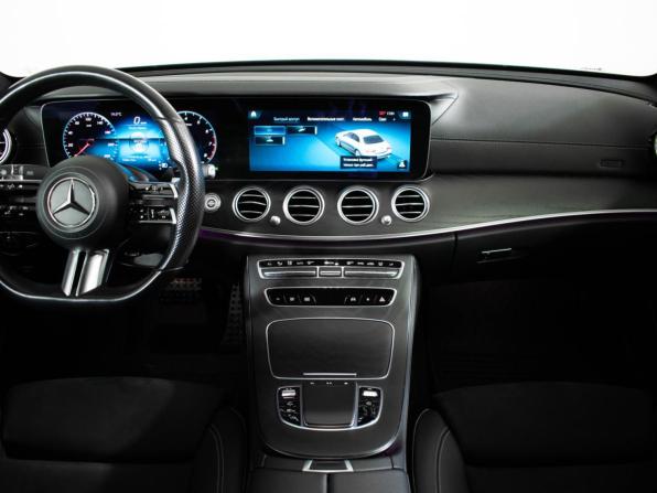 Mercedes-Benz E-Класс V (W213 S213 C238) Рестайлинг с пробегом 2021 года, цена 4 737 000 рублей, 63690 км, седан, Автокод Объявления