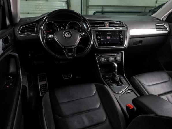 Volkswagen Tiguan II с пробегом 2017 года, цена 2 226 000 рублей, 206110 км, внедорожник, Автокод Объявления