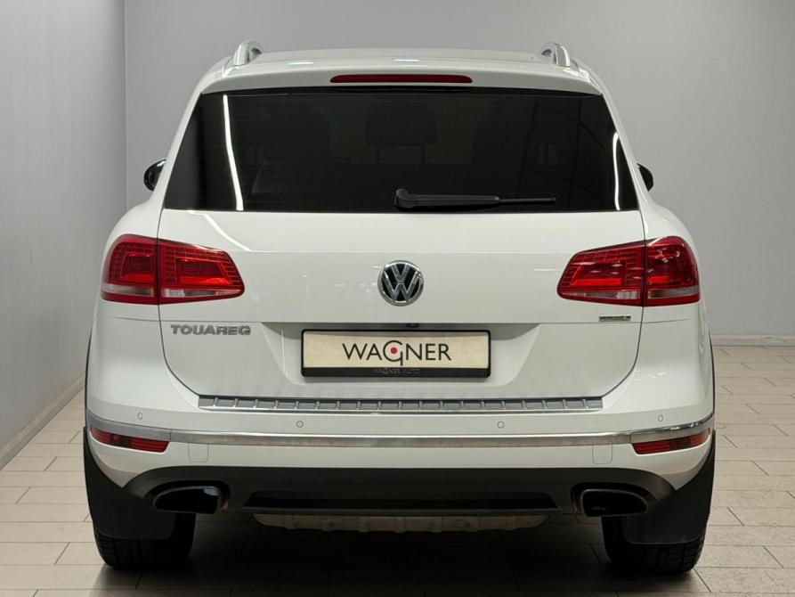 Volkswagen Touareg II Рестайлинг Санкт-Петербург  - изображение 3