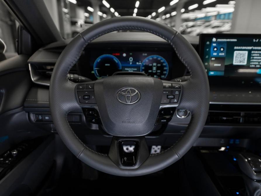 Toyota Camry IX (XV80) China Market Москва  - изображение 11