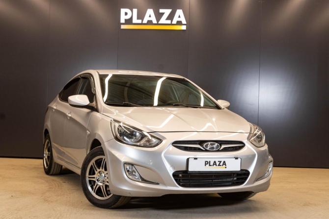 Hyundai Solaris I с пробегом 2012 года, цена 799 000 рублей, 128143 км, седан, Автокод Объявления
