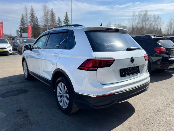 Volkswagen Tiguan II Рестайлинг с пробегом 2022 года, цена 2 850 000 рублей, 71852 км, внедорожник, Автокод Объявления
