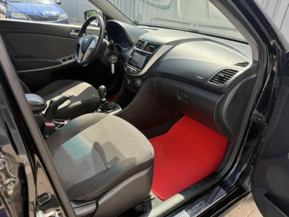 Hyundai Solaris I с пробегом 2012 года, цена 699 000 рублей, 155585 км, седан, Автокод Объявления