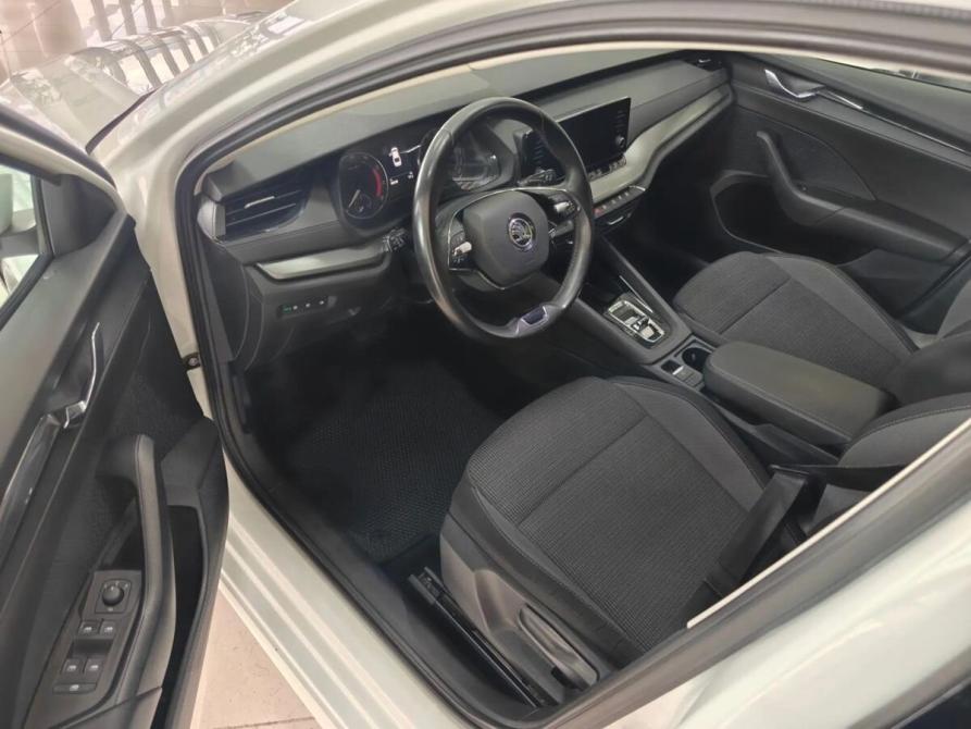 Skoda Octavia IV (A8) Москва  - изображение 9