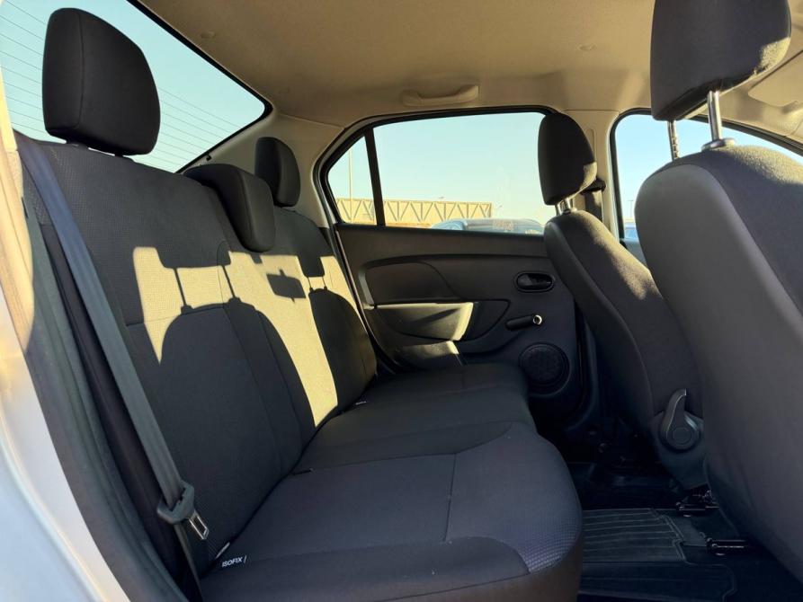Renault Logan II Санкт-Петербург  - изображение 17