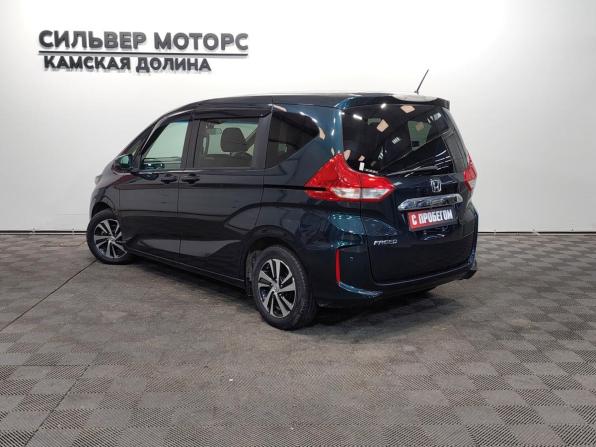 Honda Freed II с пробегом 2019 года, цена 1 599 000 рублей, 80000 км, компактвэн, Автокод Объявления