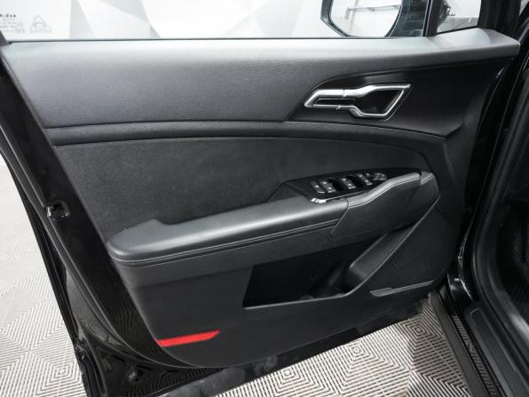 Kia Sportage V с пробегом 2023 года, цена 3 170 000 рублей, 71000 км, внедорожник, Автокод Объявления
